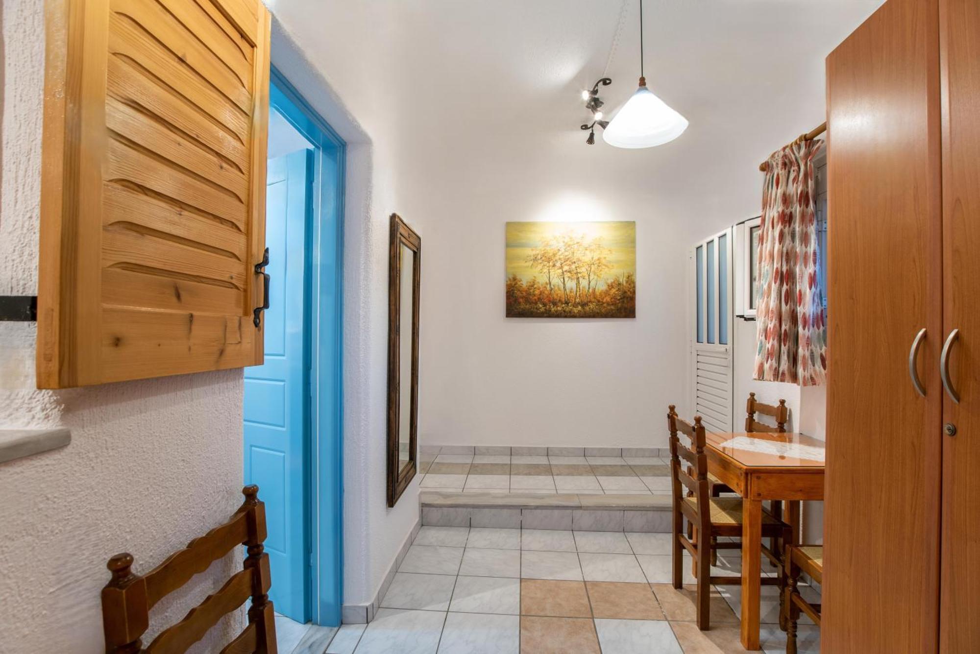 Kontaratos Studios & Apartments Parikia  Ngoại thất bức ảnh