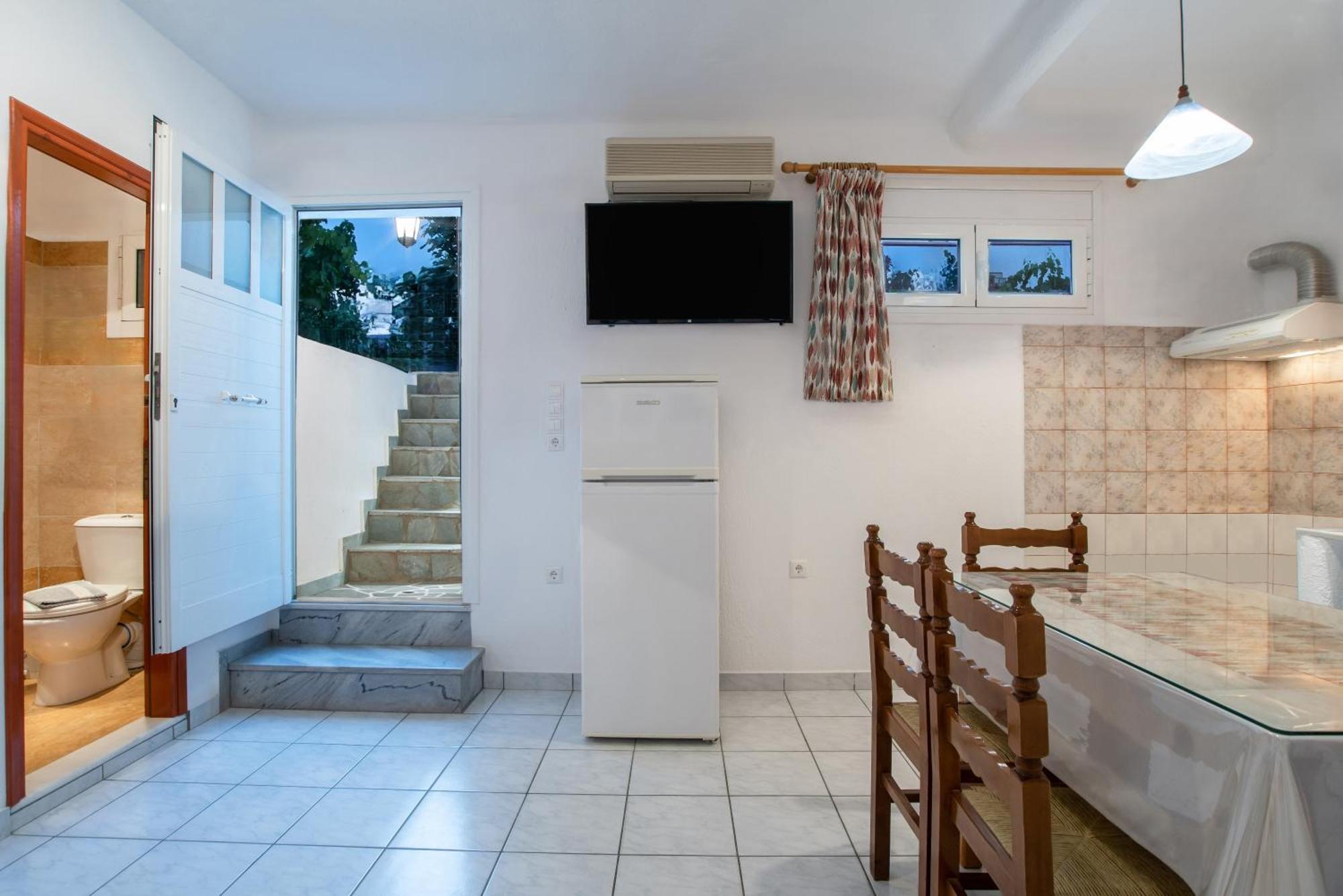 Kontaratos Studios & Apartments Parikia  Ngoại thất bức ảnh