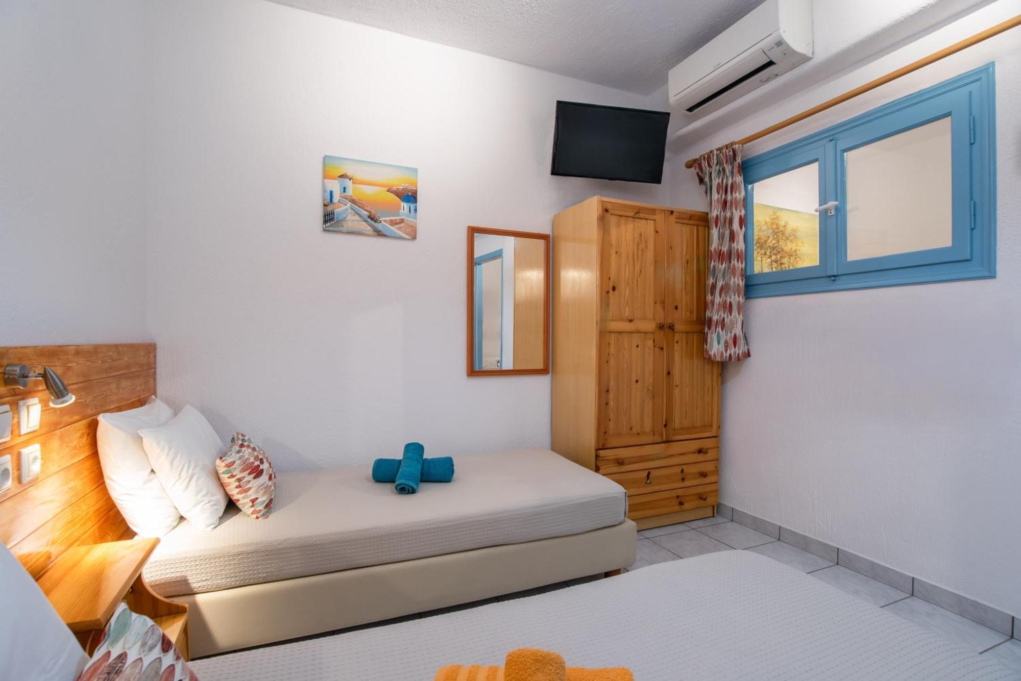 Kontaratos Studios & Apartments Parikia  Ngoại thất bức ảnh