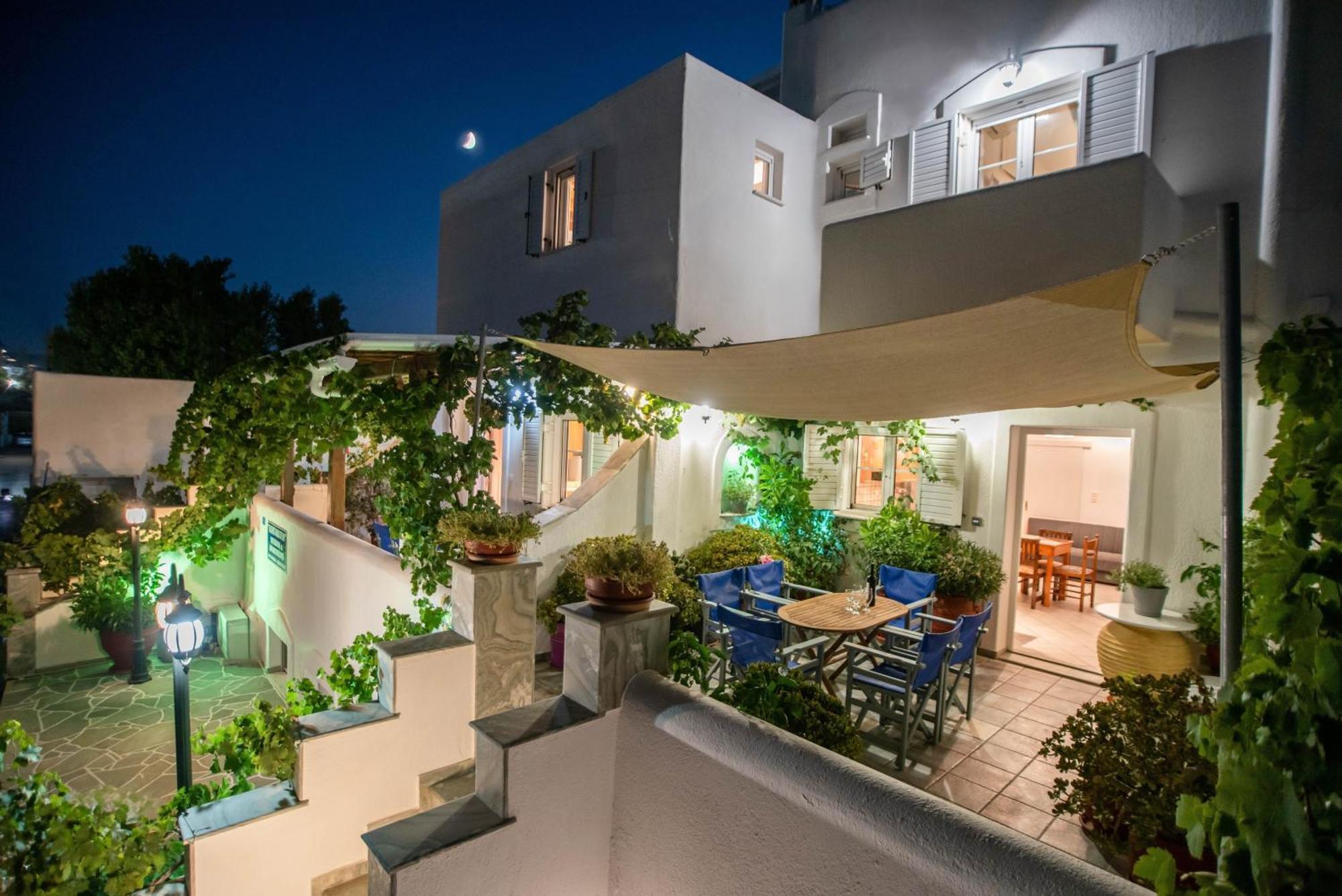 Kontaratos Studios & Apartments Parikia  Ngoại thất bức ảnh